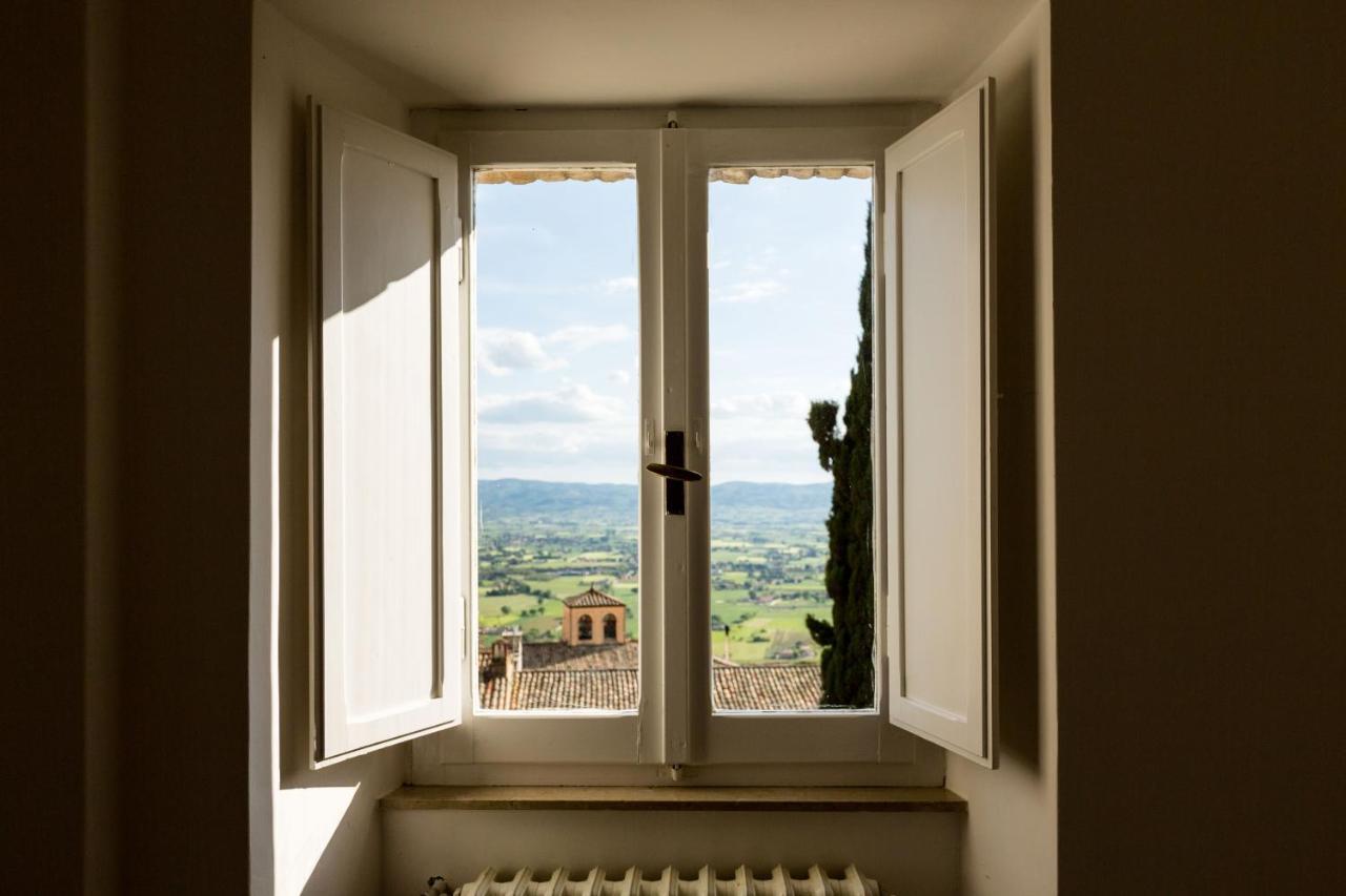 Room En Suite La Corte Assisi Exteriér fotografie