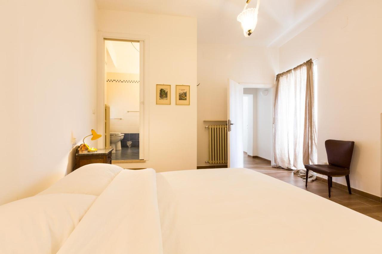 Room En Suite La Corte Assisi Exteriér fotografie